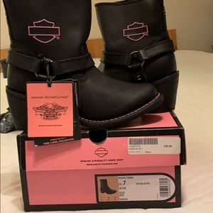 Given as a gift wrong size